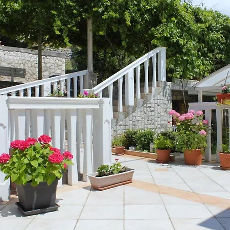 Apartament With A Parking Space Vrbica, - 9008