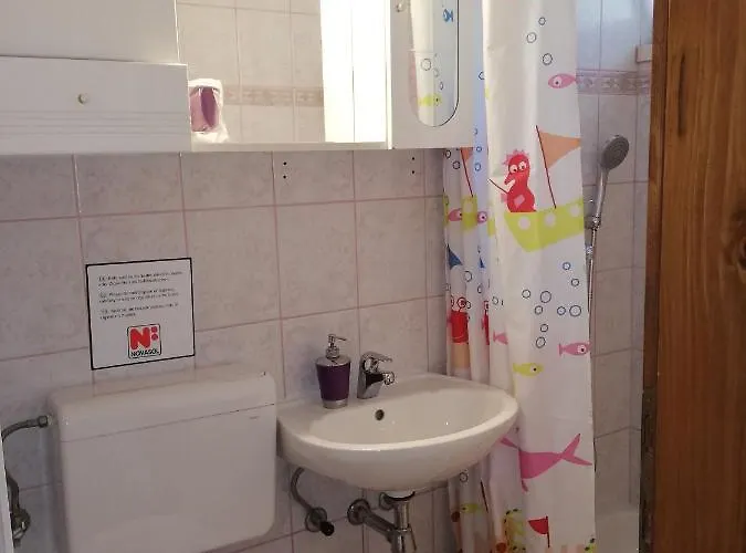 With A Parking Space Vrbica, - 9008 Lägenhet *