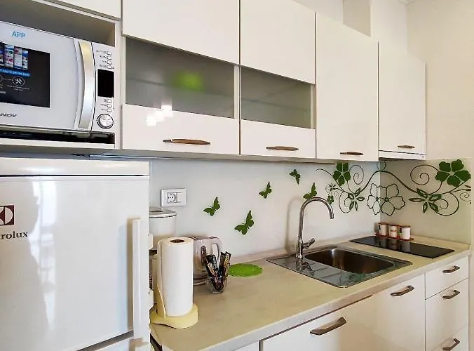 With A Parking Space Vrbica, - 9008 Lägenhet